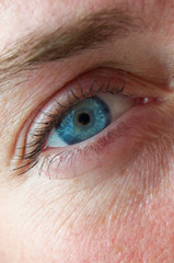 Blaues Auge
