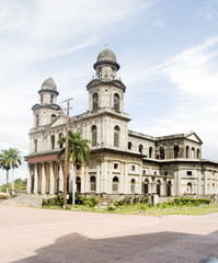 Fototapeta na wymiar Katedra w Santiago Nikaragui Managua
