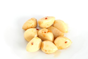 spicchi di aglio sott'olio