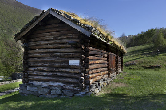 Norwegian barn