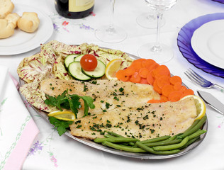 Filetto di pesce gratinato e verdure
