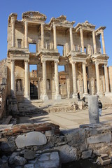 Efes Antik Kent  - K&uuml;t&uuml;phane