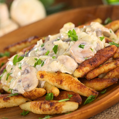 Schupfnudeln (Swabian potato noodles) with mushrooms