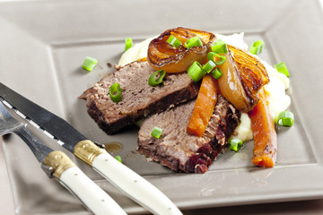 beef stew with carrot and mashed potatoes