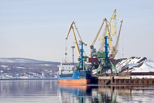Freight port. Murmansk