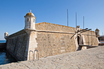 Fototapeta na wymiar Fortress in Lagos, Algarve, Portugal