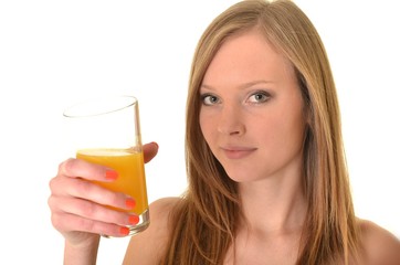 Femme avec le jus d'orange
