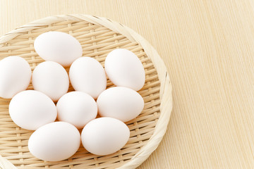 笊に入った玉子