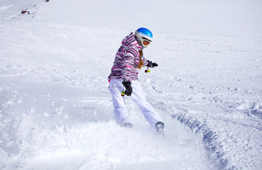 Fototapeta na wymiar Girl on snowboard