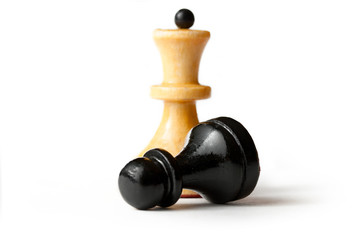 White and black chess figures