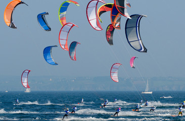kitesurf competition sport - obrazy, fototapety, plakaty