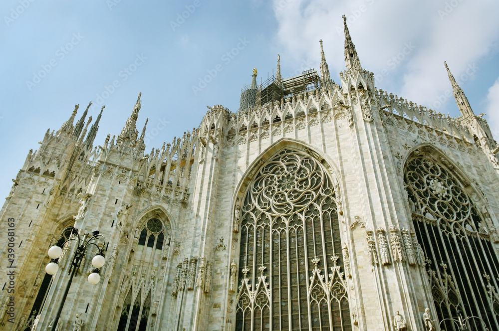 Wall mural milan cathedral dome.