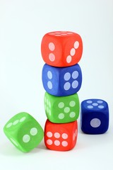 bunte Cubes Schaumstoff übereinander Freist.