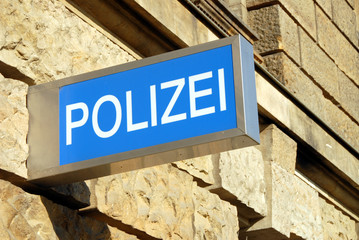 Polizei, Schild, Polizeirevier, Kriminalität, Dresden