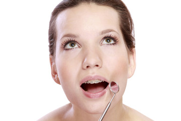 Examining teeth