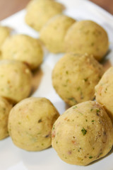 Semmelknödel