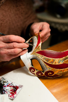 Making of venice carnival mask