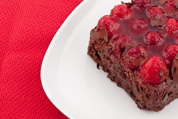 raspberry chocolate cake