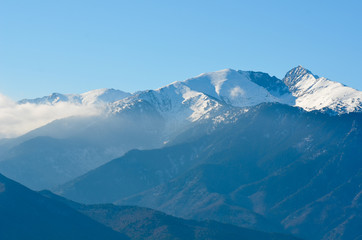 Le Canigou en hiver