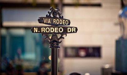 Rodeo Drive sign - 39137772