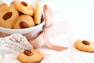 Cookies with almond