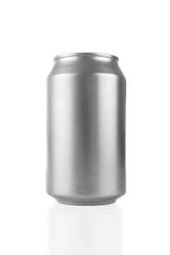 Blank aluminum soda can isolared on white background