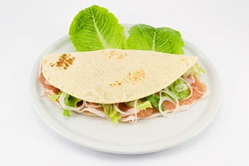 piadina panino con prosciutto