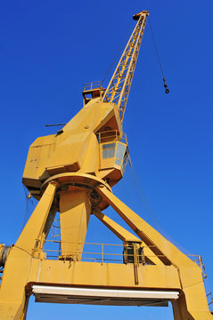 old gantry crane