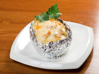 bake potatoes with meat