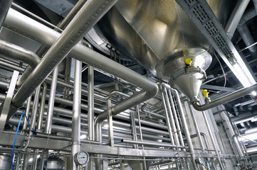 Rohrleitungen / pipelines