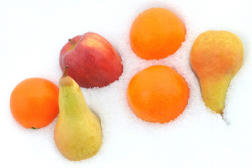 Frutta nella neve