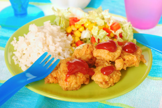 dinner for child with chicken nuggets
