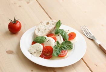 insalata caprese