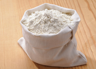 Farina bianca - white flour