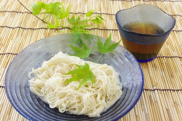 冷し素麺