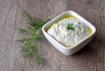 Cucumber and yoghurt dip