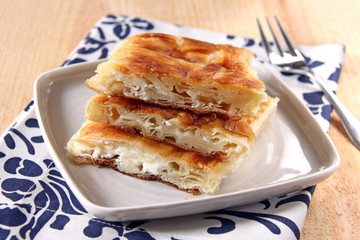drei stücke börek