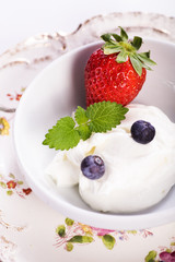 quark with strawberries
