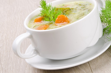 Polnische Gurkensuppe