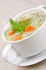 Polnische Gurkensuppe