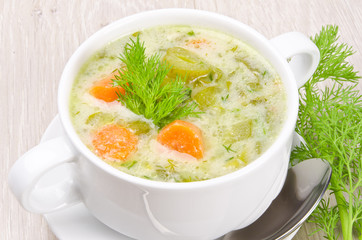 Polnische Gurkensuppe