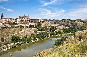 El Tajo a su paso por Toledo