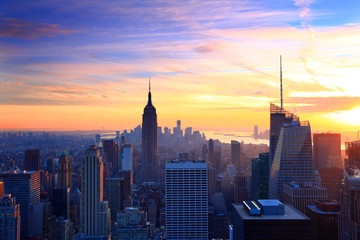 Fototapeta na wymiar New York City skyline o zachodzie słońca