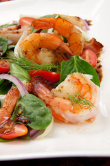 Shrimp and Spinach Salad