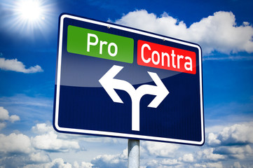 Ortseingangsschild mit Pro und Contra