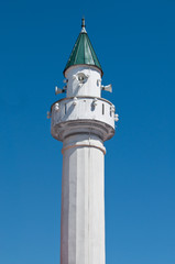Obraz premium Small white minaret
