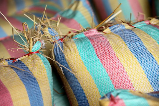 Sac de riz avant &eacute;grenage