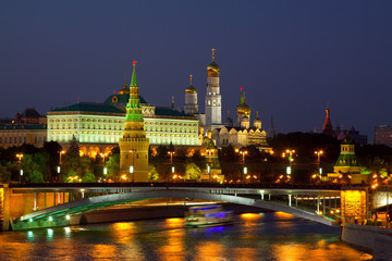 Fototapeta na wymiar Kreml w nocy. Rosja