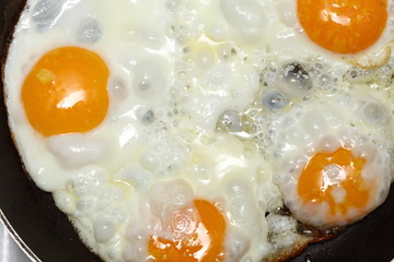 scramble eggs