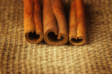 cinnamon sticks